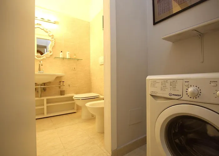 Apartment Manara House